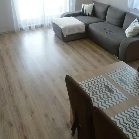 Szarych Szeregow 5d Apartment *